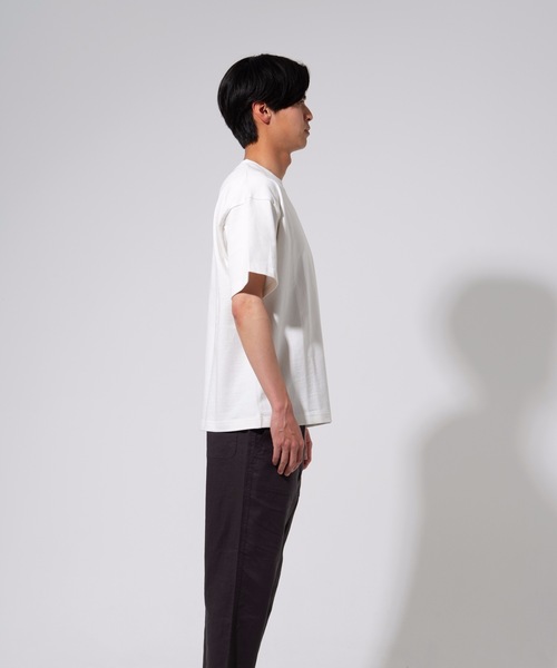 Blue Standard (ブルースタンダード)の「【BLUE STANDARD】オーガニックコットン 無地 ビッグシルエットTシャツ(Tシャツ/カットソー・メンズ・ホワイト/オリーブ/ベージュ/ブラック/ブルー・X-LARGE/LARGE/MEDIUM)」の8枚目の写真