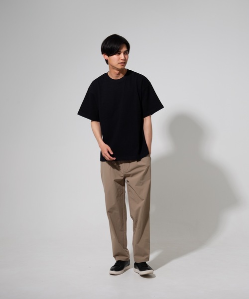 Blue Standard (ブルースタンダード)の「【BLUE STANDARD】オーガニックコットン 無地 ビッグシルエットTシャツ(Tシャツ/カットソー・メンズ・ホワイト/オリーブ/ベージュ/ブラック/ブルー・X-LARGE/LARGE/MEDIUM)」の12枚目の写真