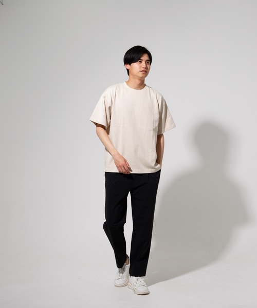 Blue Standard (ブルースタンダード)の「【BLUE STANDARD】オーガニックコットン 無地 ビッグシルエットTシャツ(Tシャツ/カットソー・メンズ・ホワイト/オリーブ/ベージュ/ブラック/ブルー・X-LARGE/LARGE/MEDIUM)」の18枚目の写真