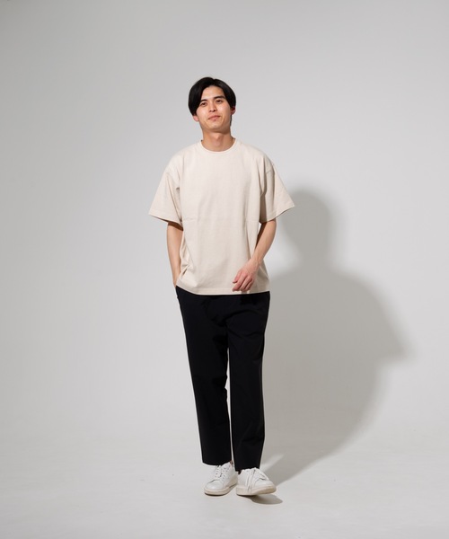 Blue Standard (ブルースタンダード)の「【BLUE STANDARD】オーガニックコットン 無地 ビッグシルエットTシャツ(Tシャツ/カットソー・メンズ・ホワイト/オリーブ/ベージュ/ブラック/ブルー・X-LARGE/LARGE/MEDIUM)」の19枚目の写真