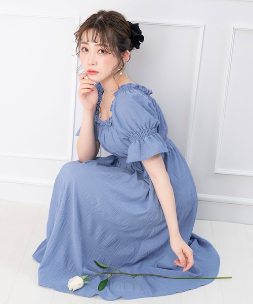 DearMyLoveRose(ディアマイラブローズ)の「シャーリングギャザーワンピース(ワンピース・レディース・ホワイト/ブラック/ブルー・MEDIUM/LARGE/X-LARGE/XX-LARGE)」の3枚目の写真