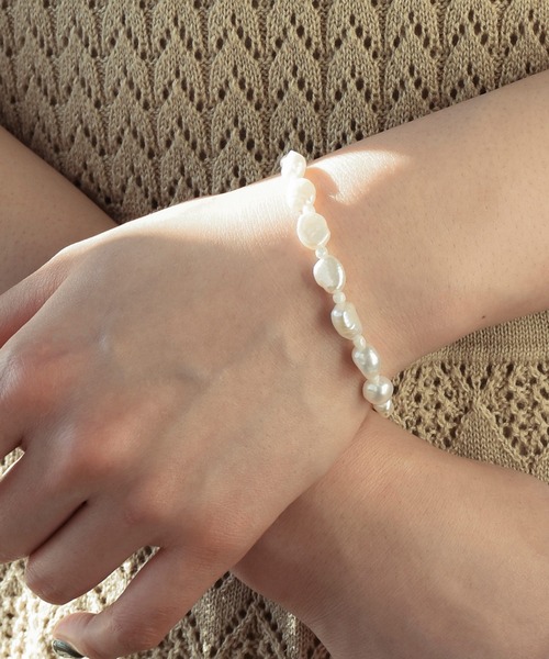GOLDY(ゴールディ)の「プレイフル ウォーターパール ブレスレット(ブレスレット・レディース・その他1/その他2/その他3/その他4・FREE)」の15枚目の写真