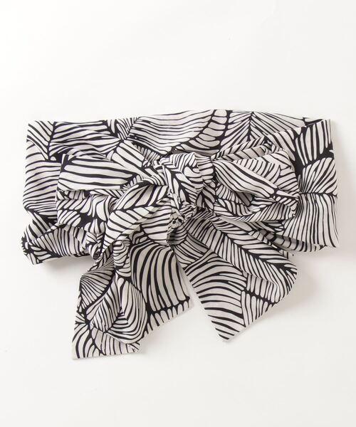 ALDIES（アールディーズ）の「Leaf Turban / リーフターバン（ヘアバンド・レディース・レッド/オリーブ/ホワイト×ブラック/ブラック×ホワイト・FREE）」の6枚目の写真