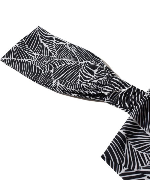 ALDIES（アールディーズ）の「Leaf Turban / リーフターバン（ヘアバンド・レディース・レッド/オリーブ/ホワイト×ブラック/ブラック×ホワイト・FREE）」の12枚目の写真