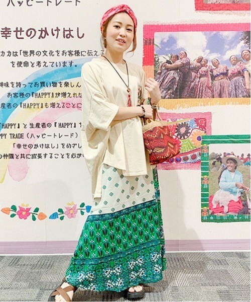 チチカカ（チチカカ）の「アロハカラーヘアバンド（ヘアバンド・レディース・ネイビー/レッド/イエロー・FREE）」の7枚目の写真