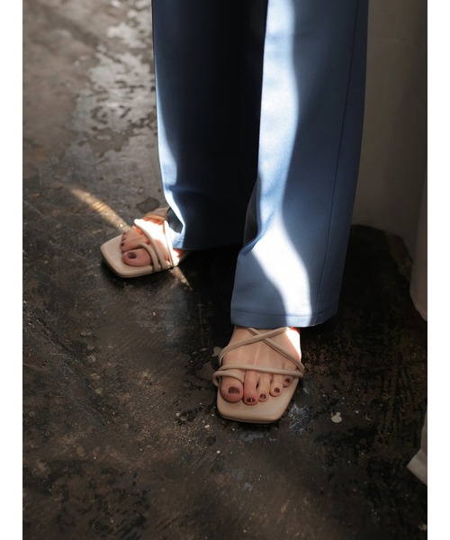 rem closet（レムクローゼット）の「ラインストラップサンダル（サンダル・レディース・ブラック/モカ/ベージュ・X-SMALL/SMALL）」の7枚目の写真