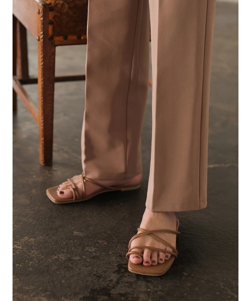 rem closet（レムクローゼット）の「ラインストラップサンダル（サンダル・レディース・ブラック/モカ/ベージュ・X-SMALL/SMALL）」の11枚目の写真