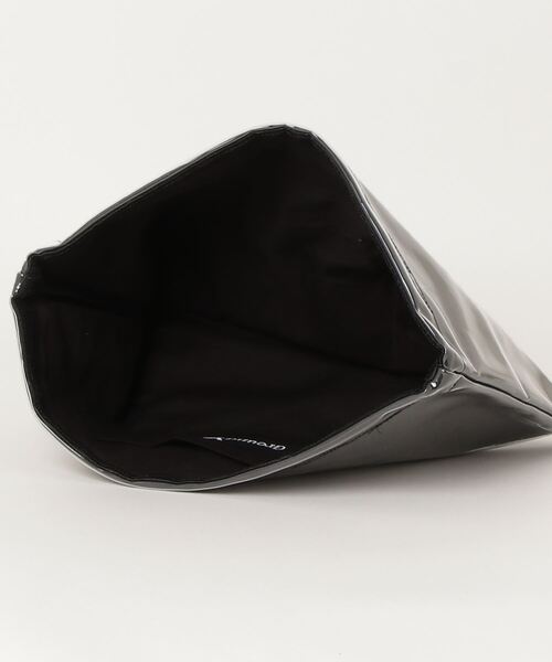 Yohji Yamamoto(ヨウジヤマモト)の「【GROUND Y】VINYL CHLORIDE CLUTCH(ハンドバッグ・メンズ・ブラック/ブルー・ONE SIZE)」の9枚目の写真