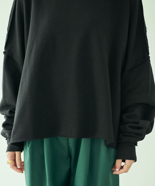 forksy.（フォルクシー）の「【forksy.】ボリューム袖ダメージ加工スウェットトップス（スウェット・レディース・チャコールグレー/ブラック/ベージュ/ネイビー/グレー/ピンク/ブルー/モスグリーン/オートミール/ダークオレンジ・FREE）」の12枚目の写真