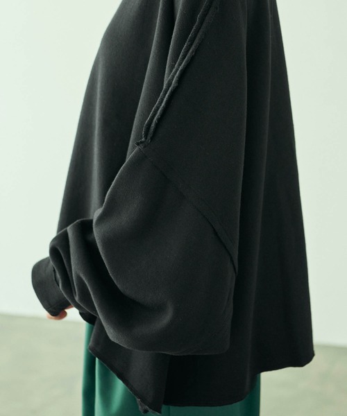 forksy.（フォルクシー）の「【forksy.】ボリューム袖ダメージ加工スウェットトップス（スウェット・レディース・チャコールグレー/ブラック/ベージュ/ネイビー/グレー/ピンク/ブルー/モスグリーン/オートミール/ダークオレンジ・FREE）」の13枚目の写真