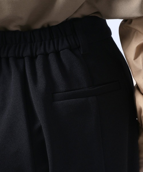 HARE（ハレ）の「カラーソフトセンタープレスフレアパンツ(HARE)（スラックス・レディース・ブラック/グリーン/オレンジ/グリーン系その他/ブルー・S/M）」の17枚目の写真