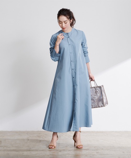 UR'S（ユアーズ）の「ﾊﾞﾝﾄﾞｶﾗｰAﾗｲﾝﾜﾝﾋﾟｰｽ（シャツワンピース・レディース・ベージュ/カーキ/ブルー・S/M/L）」の3枚目の写真