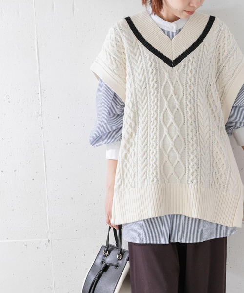 URBAN RESEARCH Sonny Label(アーバンリサーチサニーレーベル)の「ケーブルチルデンベスト(ニット/セーター・レディース・オフホワイト/ベージュ・FREE)」の17枚目の写真