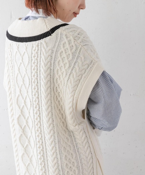 URBAN RESEARCH Sonny Label(アーバンリサーチサニーレーベル)の「ケーブルチルデンベスト(ニット/セーター・レディース・オフホワイト/ベージュ・FREE)」の6枚目の写真