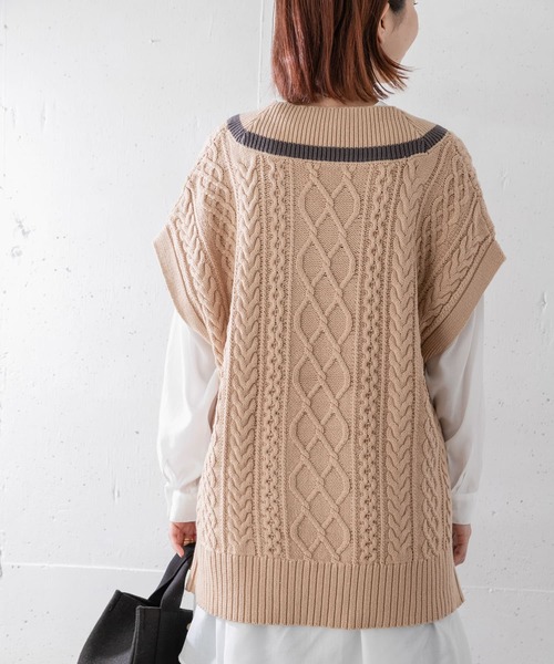 URBAN RESEARCH Sonny Label(アーバンリサーチサニーレーベル)の「ケーブルチルデンベスト(ニット/セーター・レディース・オフホワイト/ベージュ・FREE)」の14枚目の写真