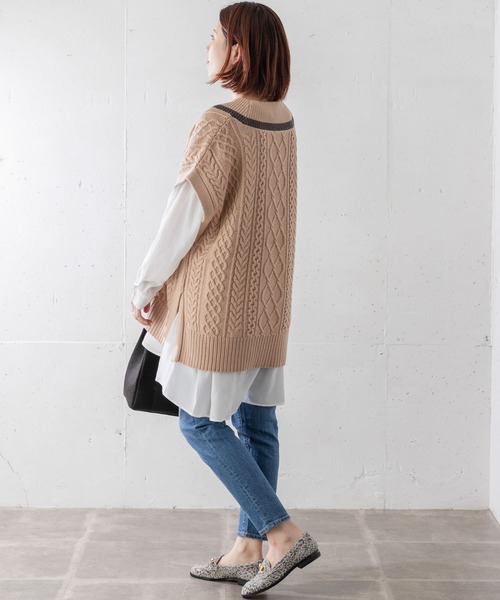 URBAN RESEARCH Sonny Label(アーバンリサーチサニーレーベル)の「ケーブルチルデンベスト(ニット/セーター・レディース・オフホワイト/ベージュ・FREE)」の12枚目の写真