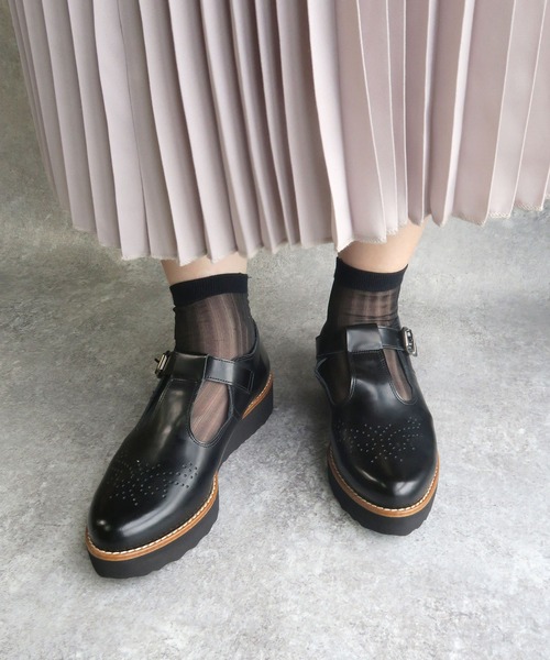 BONTRE(ボントレ)の「ベルトデザイン厚底シューズ/BONTRE 05654-T(その他シューズ・レディース・ブラック・38/39/35/36/37)」の3枚目の写真