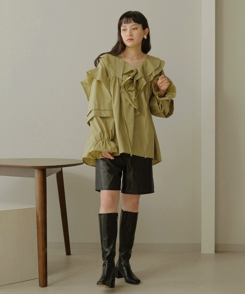 Bab（バブ）の「ボリュームフリルブラウス（シャツ/ブラウス・レディース・ブラック/ベージュ/ライトグリーン・M）」の14枚目の写真