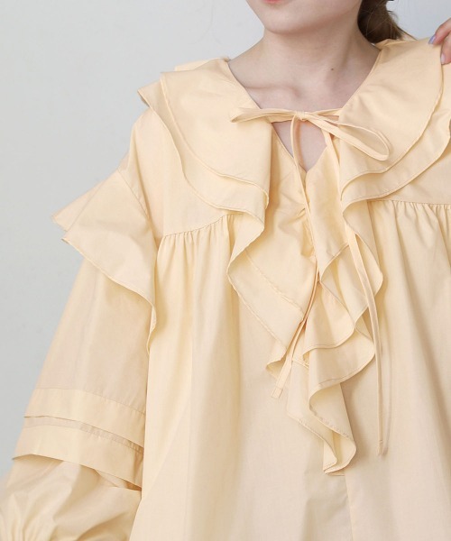 Bab（バブ）の「ボリュームフリルブラウス（シャツ/ブラウス・レディース・ブラック/ベージュ/ライトグリーン・M）」の7枚目の写真