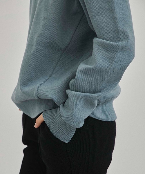A + TOKYO(エープラストウキョウ)の「クルーネックコクーンニット(ニット/セーター・レディース・ライトブルーグレー/ベージュ/オフホワイト・FREE)」の11枚目の写真