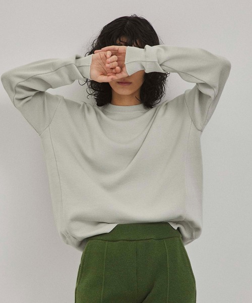 A + TOKYO(エープラストウキョウ)の「クルーネックコクーンニット(ニット/セーター・レディース・ライトブルーグレー/ベージュ/オフホワイト・FREE)」の18枚目の写真