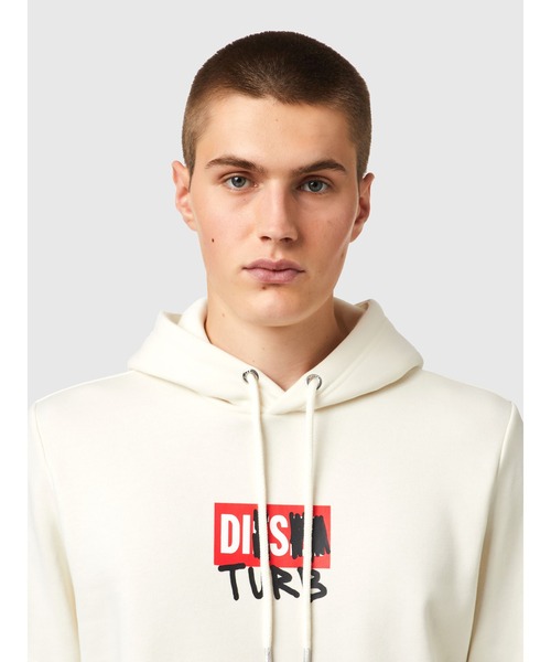 DIESEL(ディーゼル)の「メンズ パーカー ボックスロゴ レギュラーフィット サステナブル(パーカー・メンズ・杢グレー/ブラック/ホワイト・XXX-LARGE/MEDIUM/LARGE/X-LARGE/SMALL/X-SMALL/XX-LARGE)」の7枚目の写真