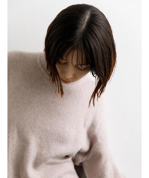 koe（コエ）の「天竺編みクルーネックニット*（ニット/セーター・レディース・ブラック/カーキ/マスタード/グリーン/ライトベージュ/ブラウン・M/L/S）」の8枚目の写真