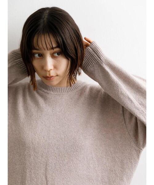 koe（コエ）の「天竺編みクルーネックニット*（ニット/セーター・レディース・ブラック/カーキ/マスタード/グリーン/ライトベージュ/ブラウン・M/L/S）」の16枚目の写真