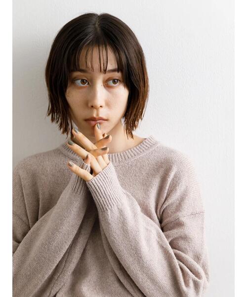 koe（コエ）の「天竺編みクルーネックニット*（ニット/セーター・レディース・ブラック/カーキ/マスタード/グリーン/ライトベージュ/ブラウン・M/L/S）」の17枚目の写真