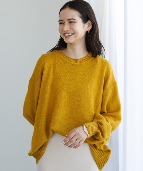 koe（コエ）の「天竺編みクルーネックニット*（ニット/セーター・レディース・ブラック/カーキ/マスタード/グリーン/ライトベージュ/ブラウン・M/L/S）」の6枚目の写真