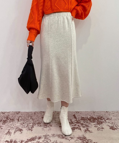 EPIMI E'PIMMY（エピミエピミー）の「〈Set upにも〉マーメイドラインスウェットスカート（スカート・レディース・ブラック/オートミール/杢グレー/クリーム・MEDIUM）」の4枚目の写真