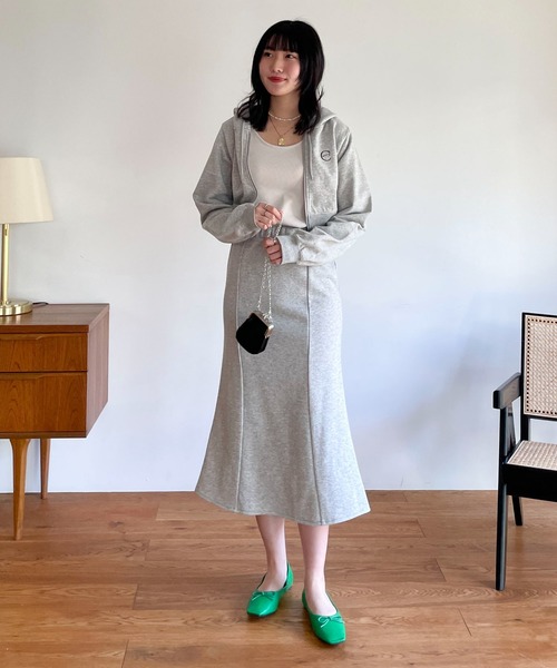 EPIMI E'PIMMY（エピミエピミー）の「〈Set upにも〉マーメイドラインスウェットスカート（スカート・レディース・ブラック/オートミール/杢グレー/クリーム・MEDIUM）」の19枚目の写真