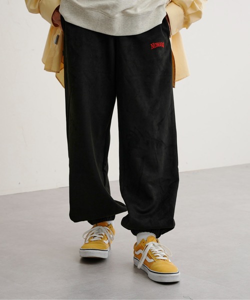 CPCM(シーピーシーエム)の「ポンチ1ポイント刺繍スウェットパンツ(スウェットパンツ・メンズ・ブラック/グレイッシュベージュ/グリーン・FREE)」の2枚目の写真