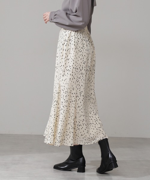 N.（N. Natural Beauty Basic）（エヌエヌナチュラルビューティーベーシック）の「◆デザインドットペプラムスカート（スカート・レディース・ホワイト系その他/ブラック系その他・MEDIUM）」の10枚目の写真