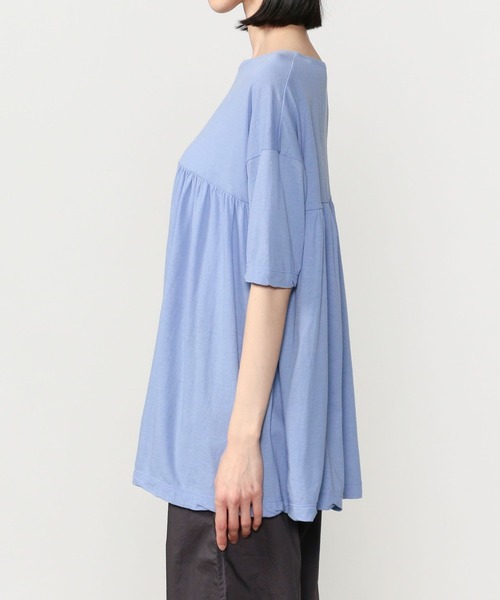 ORCIVAL（オーシバル）の「ORCIVAL | フレアギャザーTシャツ WOMEN（Tシャツ/カットソー・レディース・ダークブラウン/ホワイト/ライトブルー/チャコール・1）」の14枚目の写真