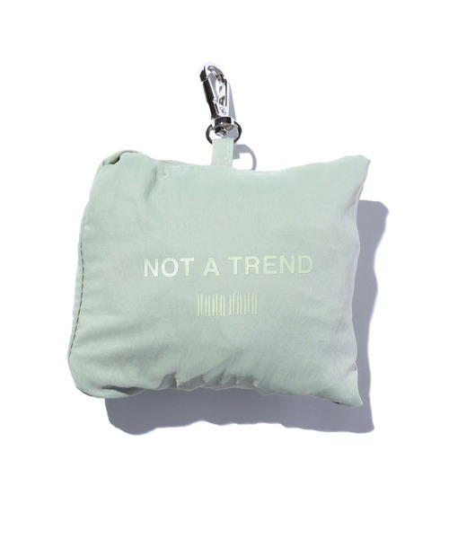 NaNa-NaNa（ナナナナ）の「nana-nana/ナナナナ NOT A TREND A4 A4バッグ ハンドバッグ エコバッグ ショルダーバッグ ハンドバック ミニバッグ ショッパーバッグ（ハンドバッグ・レディース・レッド/ブルー/ブラック/ホワイト/ミント/ライトピンク/オレンジ/グリーン・ONE SIZE）」の10枚目の写真