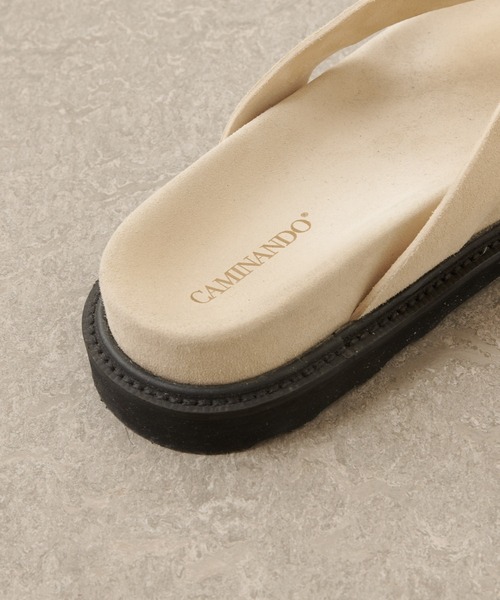 CAMINANDO（カミナンド）の「【CAMINANDO】トングサンダル（サンダル・レディース・オフホワイト/ブラック・36/37/38）」の5枚目の写真