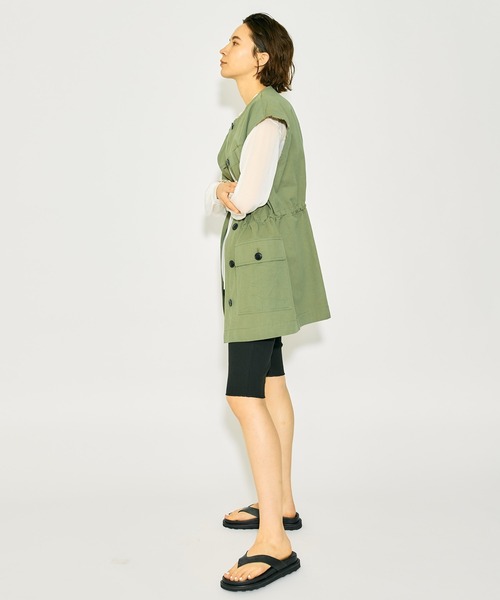 CAMINANDO（カミナンド）の「【CAMINANDO】トングサンダル（サンダル・レディース・オフホワイト/ブラック・36/37/38）」の13枚目の写真