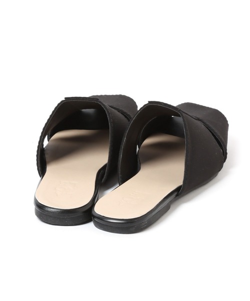 LAKOLE（ラコレ）の「ワイドメッシュサンダル / 265967（サンダル・レディース・ブラック/グレー/ライトベージュ・MEDIUM/LARGE）」の21枚目の写真