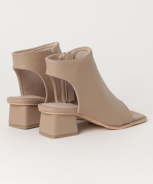 minia（ミニア）の「ハイカットトングサンダル（サンダル・レディース・ブラック/アイボリー/グレイッシュベージュ・LL/M/L/S）」の4枚目の写真