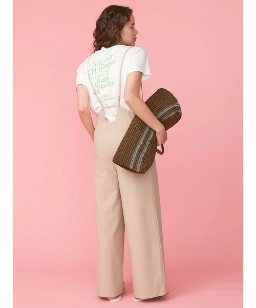 サスペンダー付きルーズパンツ
