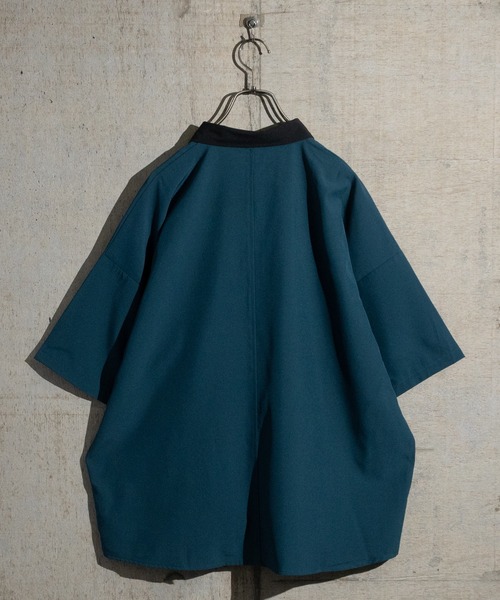 JOHN'S CLOSET（ジョンズクローゼット）の「【i】ポリストレッチクレリックシャツ 半袖（シャツ/ブラウス・メンズ・ホワイト/チャコールグレー/グレイッシュベージュ/グリーン/サックスブルー/ブラック/ネイビー/パープル・MEDIUM/LARGE/X-LARGE）」の19枚目の写真