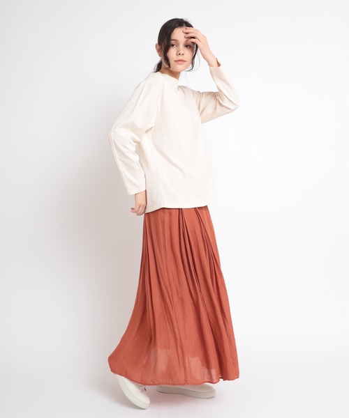 RNA-N（アールエヌエーエヌ）の「M1825 リサイクルコットンデザインロングスリーブTee（Tシャツ/カットソー・レディース・ホワイト/ダークカーキ/スミクロ・MEDIUM）」の7枚目の写真