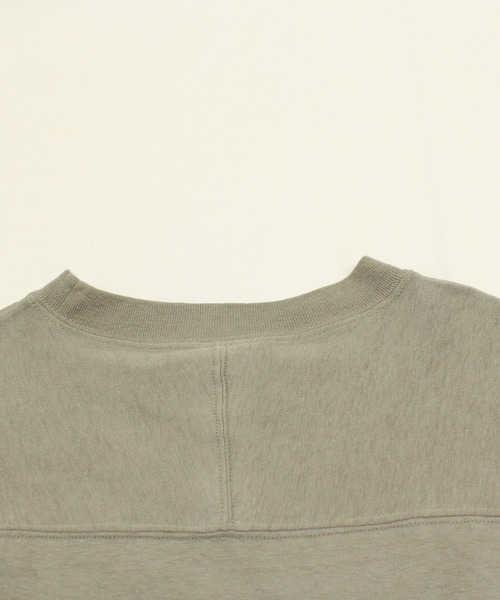 RNA-N（アールエヌエーエヌ）の「M1825 リサイクルコットンデザインロングスリーブTee（Tシャツ/カットソー・レディース・ホワイト/ダークカーキ/スミクロ・MEDIUM）」の18枚目の写真
