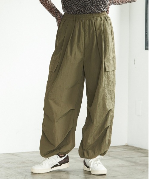 PBLIM（ページボーイリム）の「PAGEBOYLIM/ワークスノーパンツ（その他パンツ・レディース・ホワイト/ブラック/オレンジ/イエロー/カーキ・MEDIUM/LARGE）」の3枚目の写真