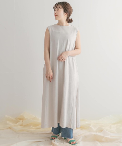 ITEMS URBANRESEARCH（アイテムズ アーバンリサーチ）の「フレアカットワンピース（ワンピース・レディース・グリーン/グレー/オフホワイト・FREE）」の13枚目の写真