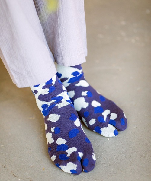 カヤ（カヤ）の「【カヤ】-SHIKI-四季 足袋型くつ下23～25cm 杜若色 夜空（ソックス/靴下・レディース・ブルー・FREE）」の7枚目の写真