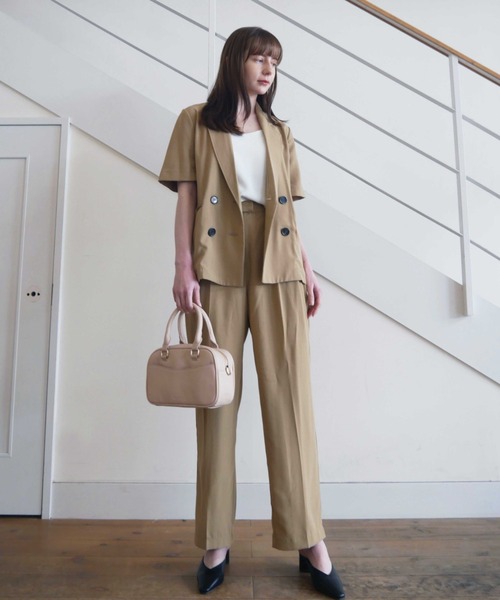 Reurie'（レウリィ）の「半袖ジャケット（セットアップ対応）（テーラードジャケット・レディース・アイボリー/ベージュ・FREE）」の4枚目の写真