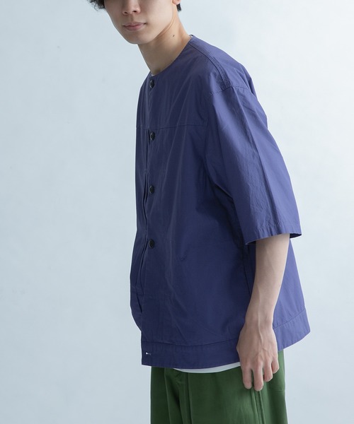 FORK&SPOON（フォークアンドスプーン）の「FORK&SPOON　ノーカラータックシャツ（シャツ/ブラウス・メンズ・パープル/ブラック/ベージュ・4/5）」の20枚目の写真
