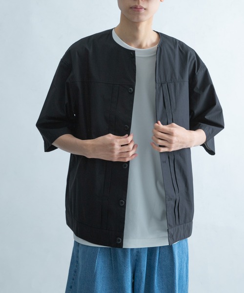 FORK&SPOON（フォークアンドスプーン）の「FORK&SPOON　ノーカラータックシャツ（シャツ/ブラウス・メンズ・パープル/ブラック/ベージュ・4/5）」の22枚目の写真